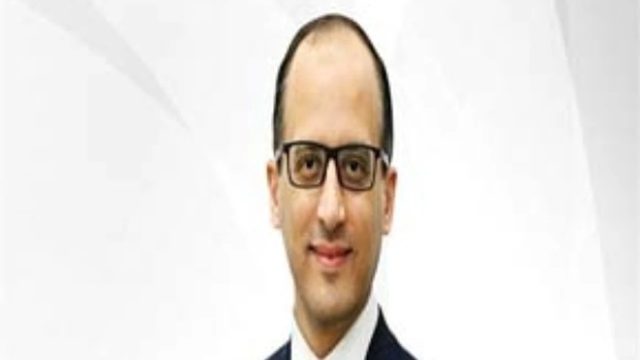 بعد تعطيل المدارس: هل تمتد إجازة الطقس لتشمل موظفي المصالح الحكومية غدا؟